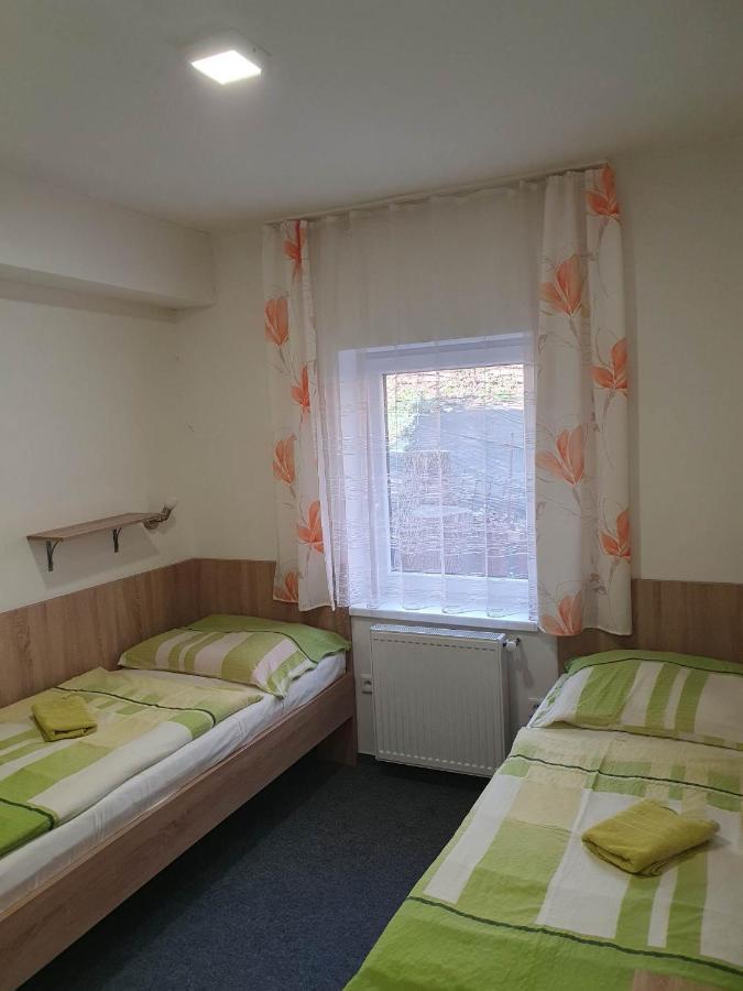 Hostel Decin Na Skrivance Kültér fotó