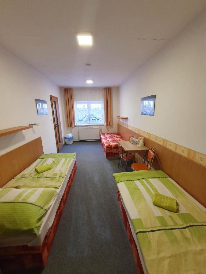 Hostel Decin Na Skrivance Kültér fotó